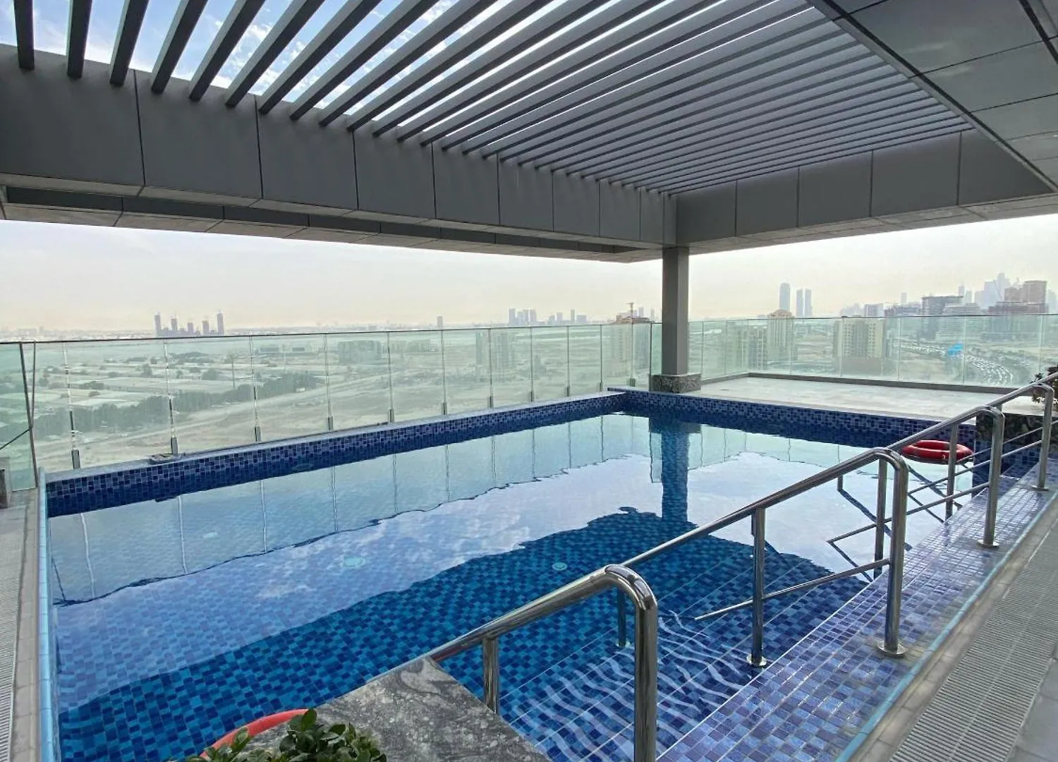 Studio Apartment I 15 Min To International Airport Dubai